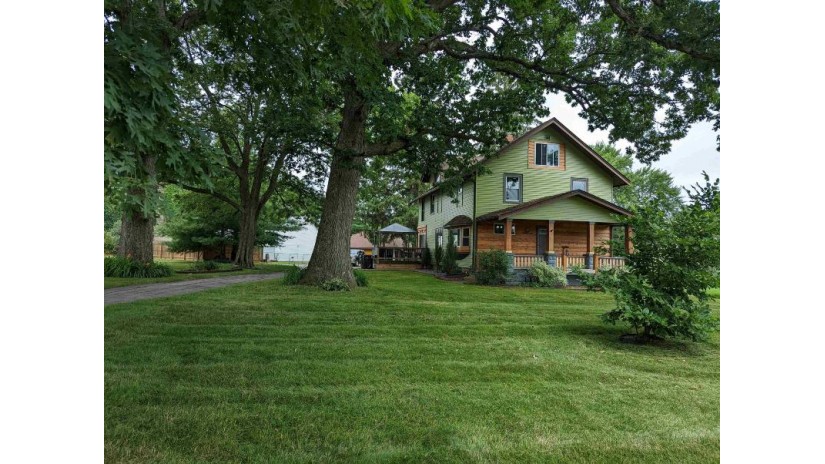 3927 Mill Road Cherry Valley, IL 61016 by Century 21 Affiliated $239,900