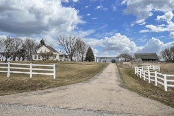 W4178 Carney Road, Stockbridge, WI 54129