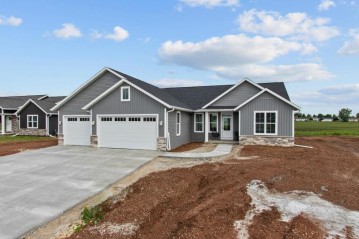 W6776 Wilmington Lane, Greenville, WI 54942