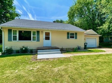 5215 County Rd Ii, Winchester, WI 54956