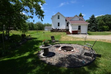 5204 Ball Park Road, Little Suamico, WI 54141-8954