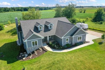 3672 Park Road, Morrison, WI 54126