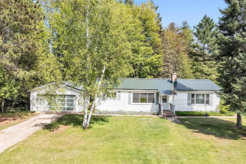 13180 Lakeview Court, Brazeau, WI 54161