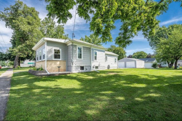 227 S 3rd Street, Winneconne, WI 54986