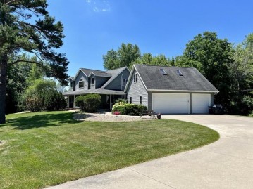 2675 Tower Rd, Dunn, WI 53558