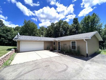 16702 Ridgeview Ln, Sylvan, WI 54664