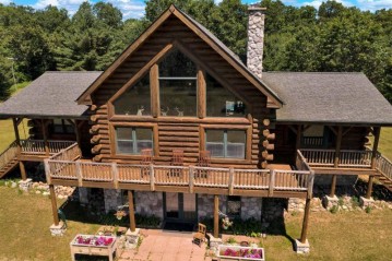 W4380 Blackhawk Avenue, Redgranite, WI 54970