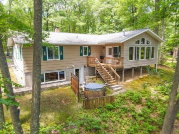 4165 Flannery Lake Rd, Rhinelander, WI 54501