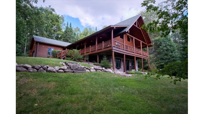 8024 Frontier Rd Presque Isle, WI 54557 by Re/Max Property Pros $625,000