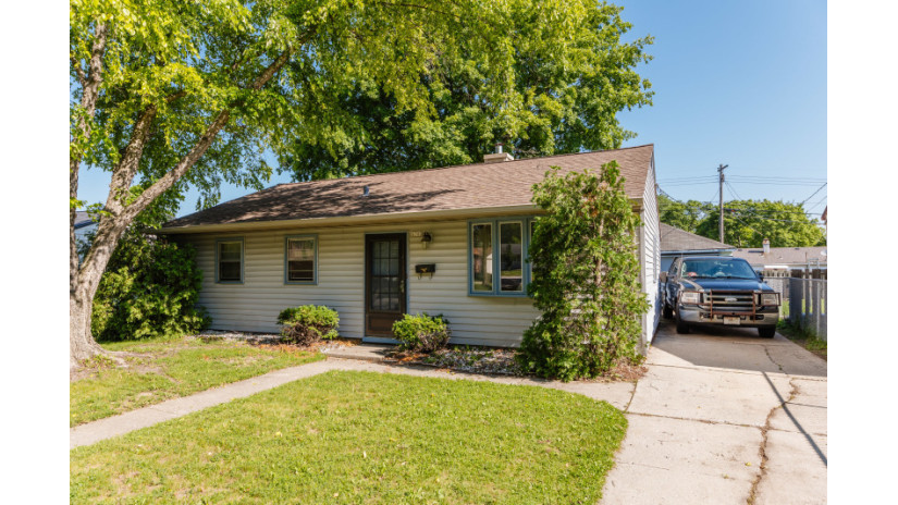 6500 W Euclid Ave Milwaukee, WI 53219 by Shorewest Realtors $174,900