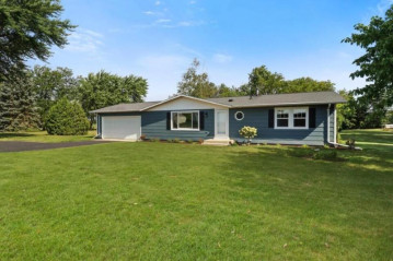 W122 County Road U, Bloomfield, WI 53128-1119