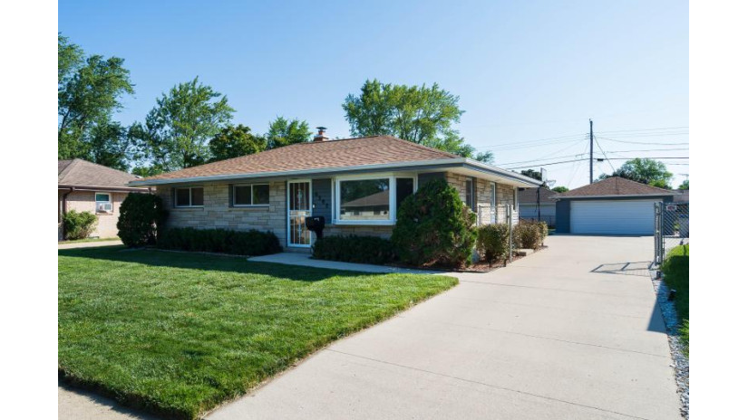 6562 N 86th St Milwaukee, WI 53224 by Keller Williams Realty-Milwaukee North Shore $185,900