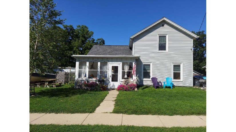 230 S Hubbard St Horicon, WI 53032 by Schuster Real Estate Co, LLC $139,900