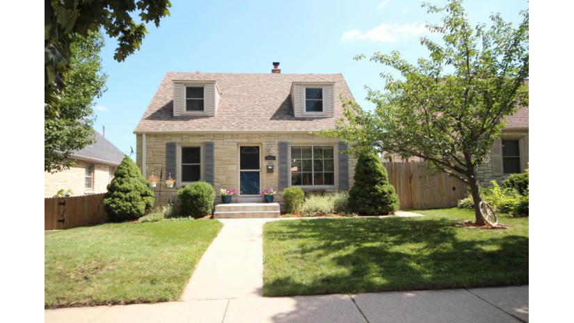 2416 S 59th St West Allis, WI 53219 by Keller Williams Realty-Milwaukee Southwest $249,000