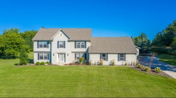 4026 Wexford Cir S, Richfield, WI 53076