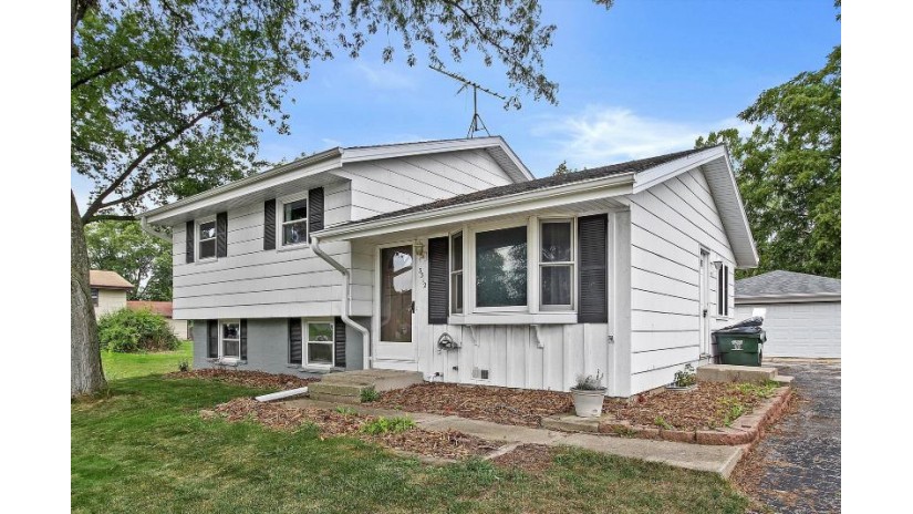 3312 Indian Trl Caledonia, WI 53402 by EXP Realty,LLC~Kenosha $219,900