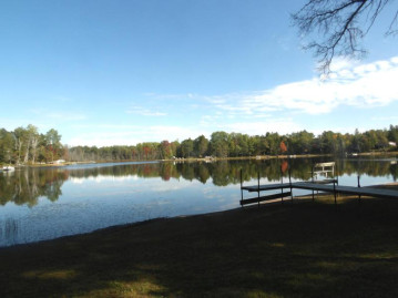 N11570 Lost Lake Trl, Athelstane, WI 54104