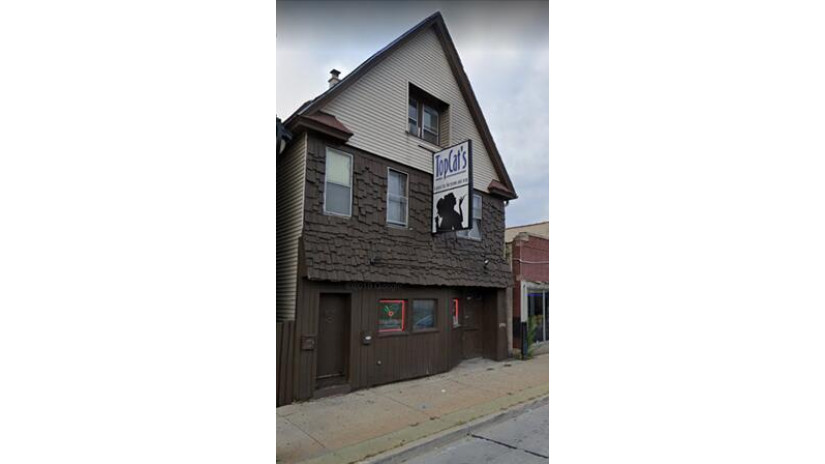 3622 W Villard Ave Milwaukee, WI 53209 by Coldwell Banker HomeSale Realty - Wauwatosa $70,000