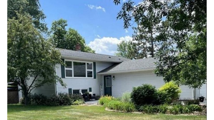 E4506 461st Avenue Menomonie, WI 54751 by Diversified Real Estate Specialists/Eau Claire $283,900