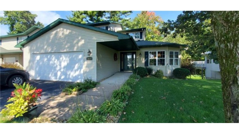 3907 House Road Eau Claire, WI 54701 by C21 Affiliated $279,000