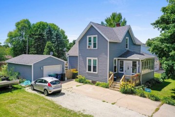 718 Henry Street, Kewaunee, WI 54216