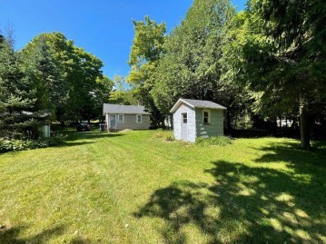 621 Lower Lasalle Road, Clay Banks, WI 54201