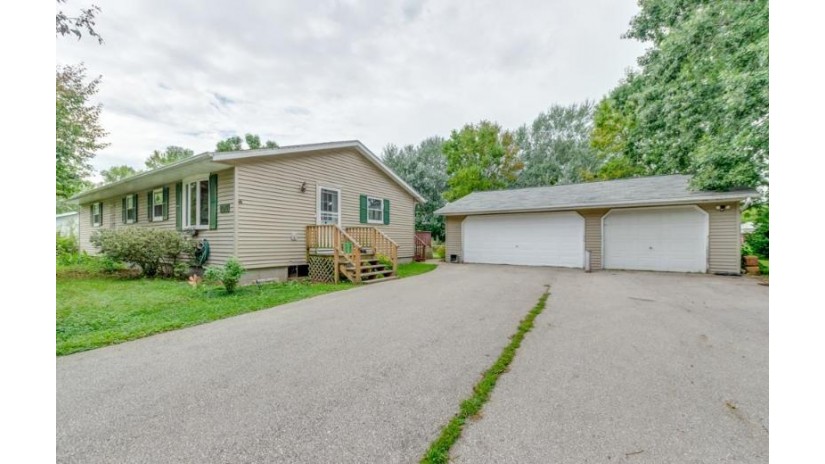 2925 Woodward Street Abrams, WI 54101 by Assist 2 Sell Buyers & Sellers Realty, LLC $209,900