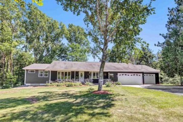 389 Sunlite Drive, Hobart, WI 54155-9218