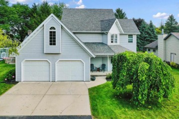 3134 N Longwood Lane, Grand Chute, WI 54914