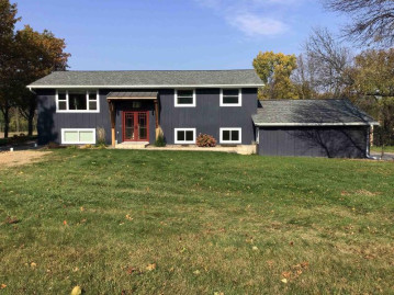 W3910 Shady Lane, Chilton, WI 53014-9763