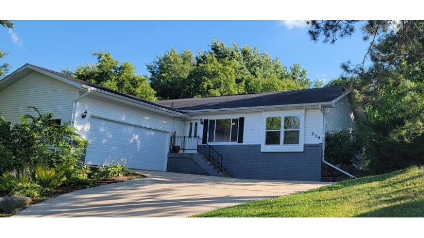 214 Serenity Ct Johnson Creek, WI 53038 by Fields Of Real Estate Sales & Construction, Llc $280,000