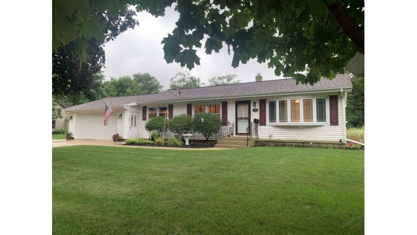 903 E 8th Ave Brodhead, WI 53520 by Real Estate Connections Scw, Llc $279,800