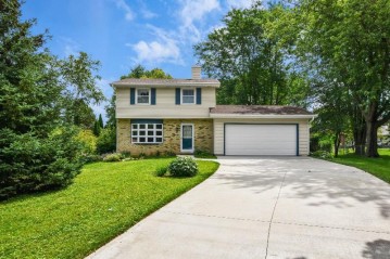 5 Opal Ct, Madison, WI 53714