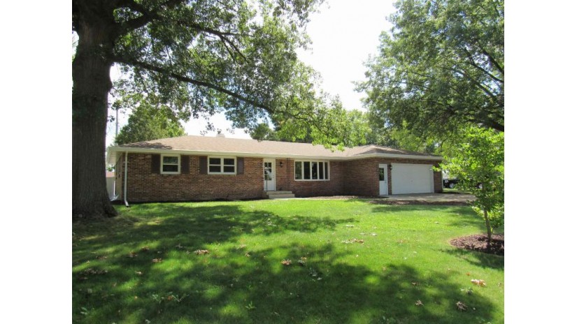 106 Romar Dr Milton, WI 53563 by Century 21 Affiliated - Off: 608-756-4196 $299,900