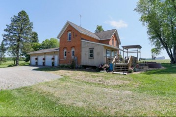 243282 State Highway 97, Athens, WI 54411
