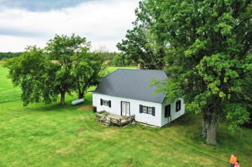 22292 County Road G, Gilman, WI 54433