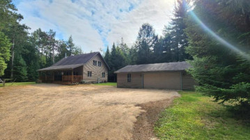 6715 Drury Lane Loop, Three Lakes, WI 54562