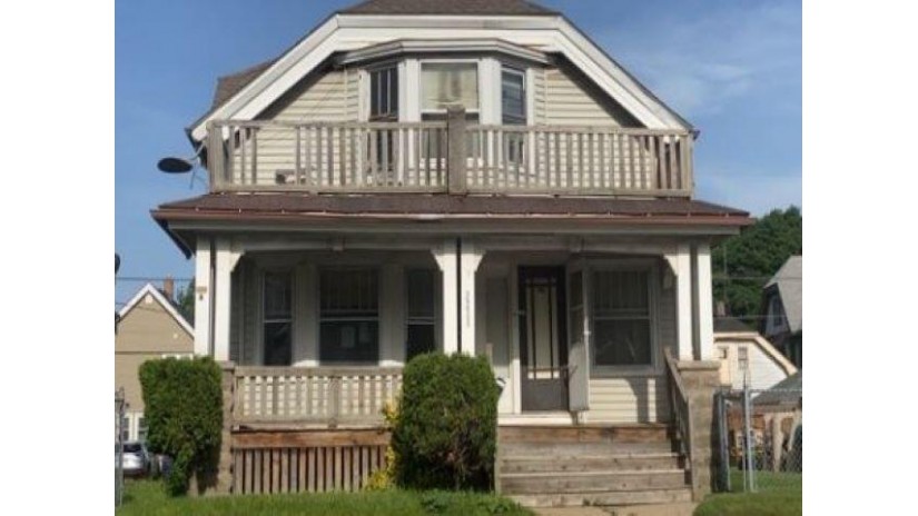 3225 N 27th St Milwaukee, WI 53216 by REALHOME Services and Solutions, Inc. $46,600