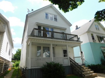 2434 S 9th Pl 2434A, Milwaukee, WI 53215-3214