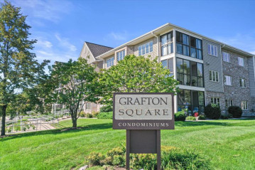 2133 1st Ave 307, Grafton, WI 53024-2502