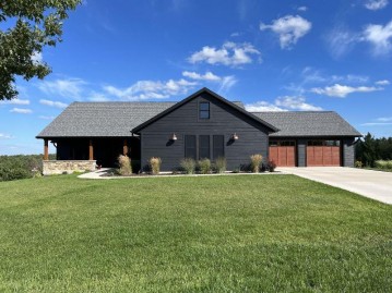 N2638 Potato Ridge Rd, Medary, WI 54601-3006