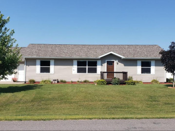 W8044 Prairie Meadows St, Holland, WI 54636-5314