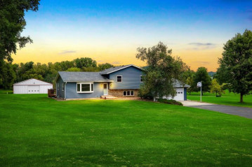 W6590 County Road D, Onalaska, WI 54636-0000