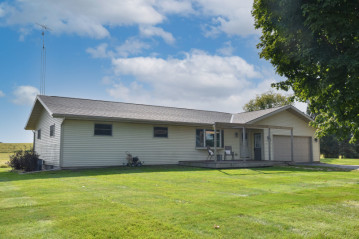 N9168 Sunnyview Rd, Theresa, WI 53050-2339