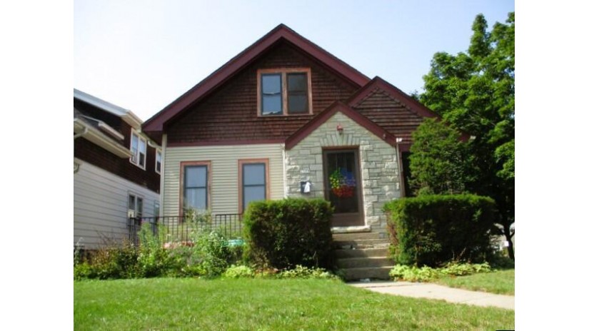 2379 N 65th St Wauwatosa, WI 53213 by Area Wide Realty $209,900