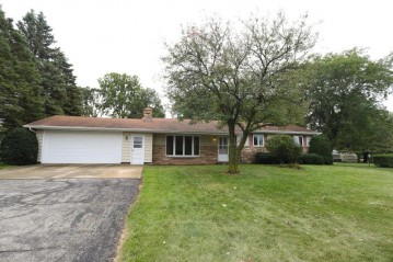 W3982 Bittersweet Ln, Taycheedah, WI 54937