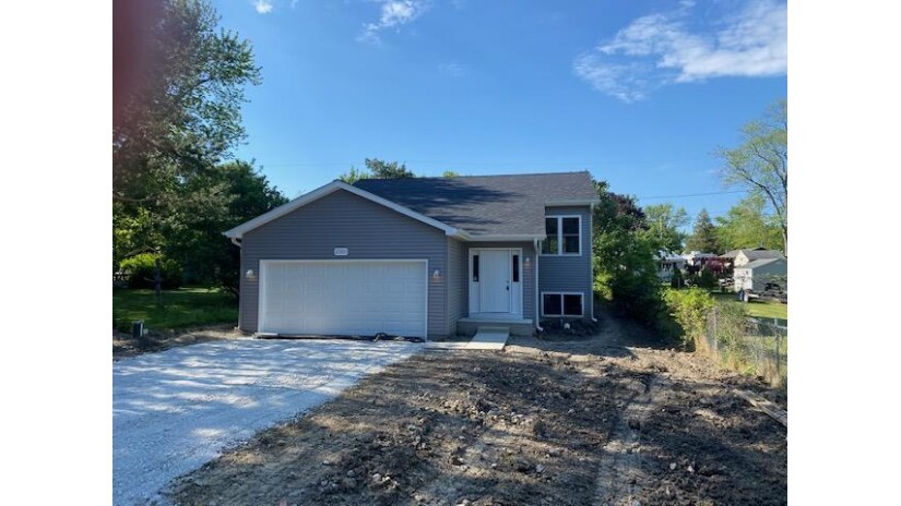 26830 99th St Salem Lakes, WI 53179 by Results Realty $349,900