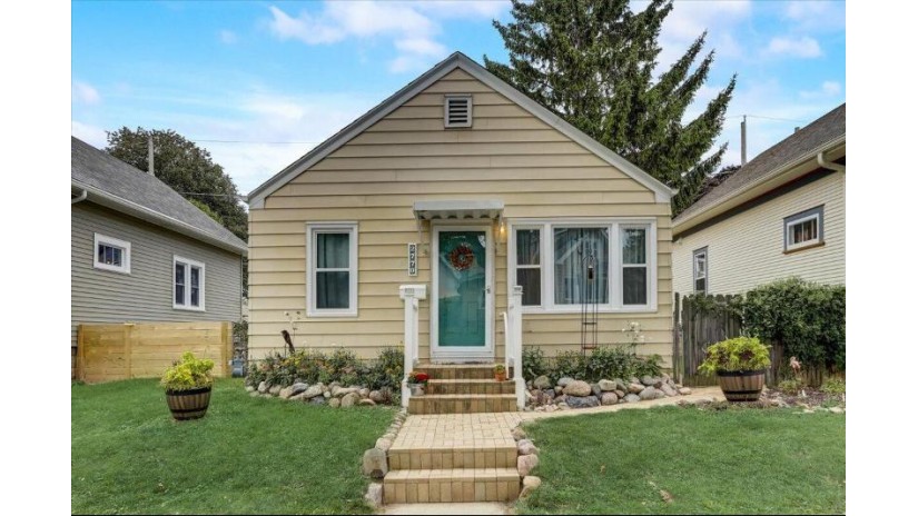 2770 S Delaware Ave Milwaukee, WI 53207 by Keller Williams Realty-Milwaukee North Shore $235,000