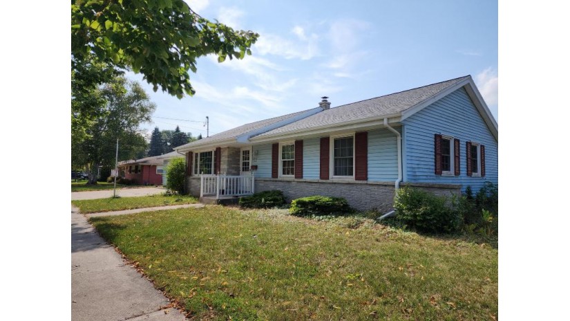 2644 N 29th St Sheboygan, WI 53083 by Century 21 Moves $200,000