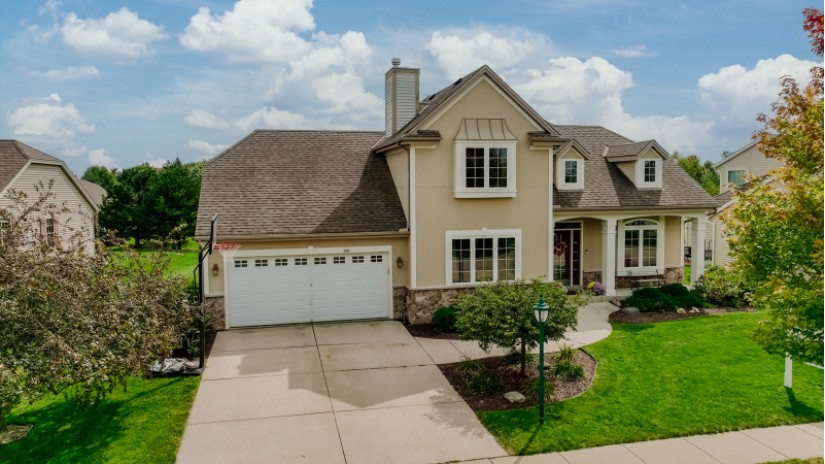 725 Heron Dr Waterford, WI 53185 by Shorewest Realtors $439,900